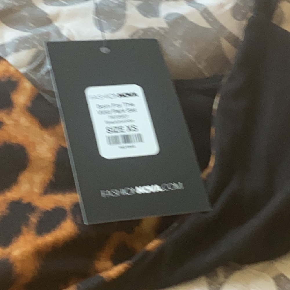 Sexy black and Leopard print 2piece - Picture 3 of 4